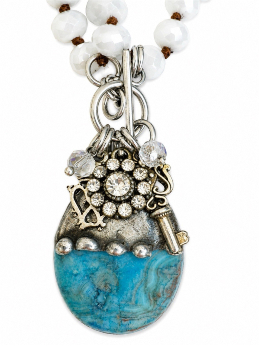 Artisan White Beaded Necklace Blue Agate Pendant Charm Toggle Statement Boho - Picture 2 of 2